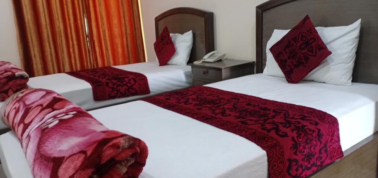 Family Hotel Lahore Exterior photo
